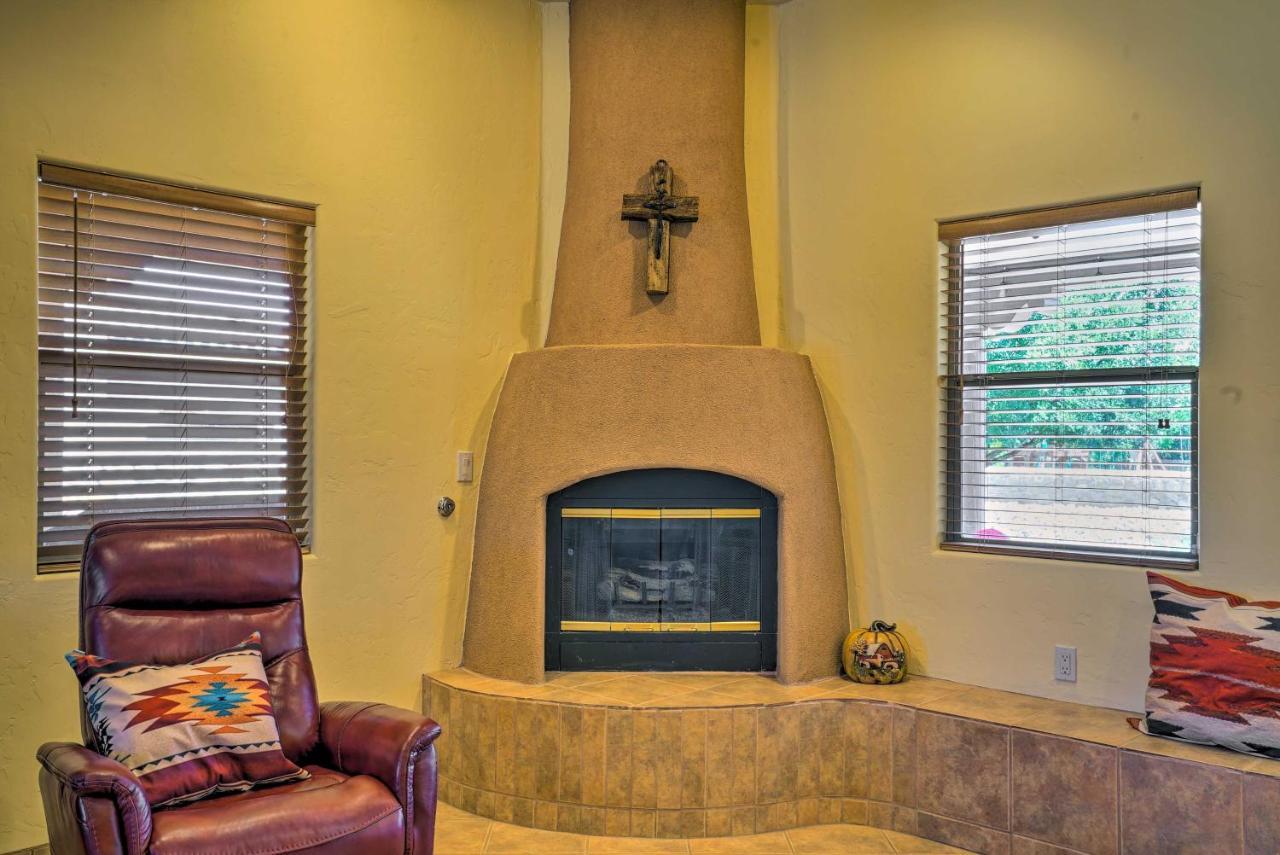 Rustic Cruces Escape - 2 Mi To Nmsu! Holiday home Las Cruces