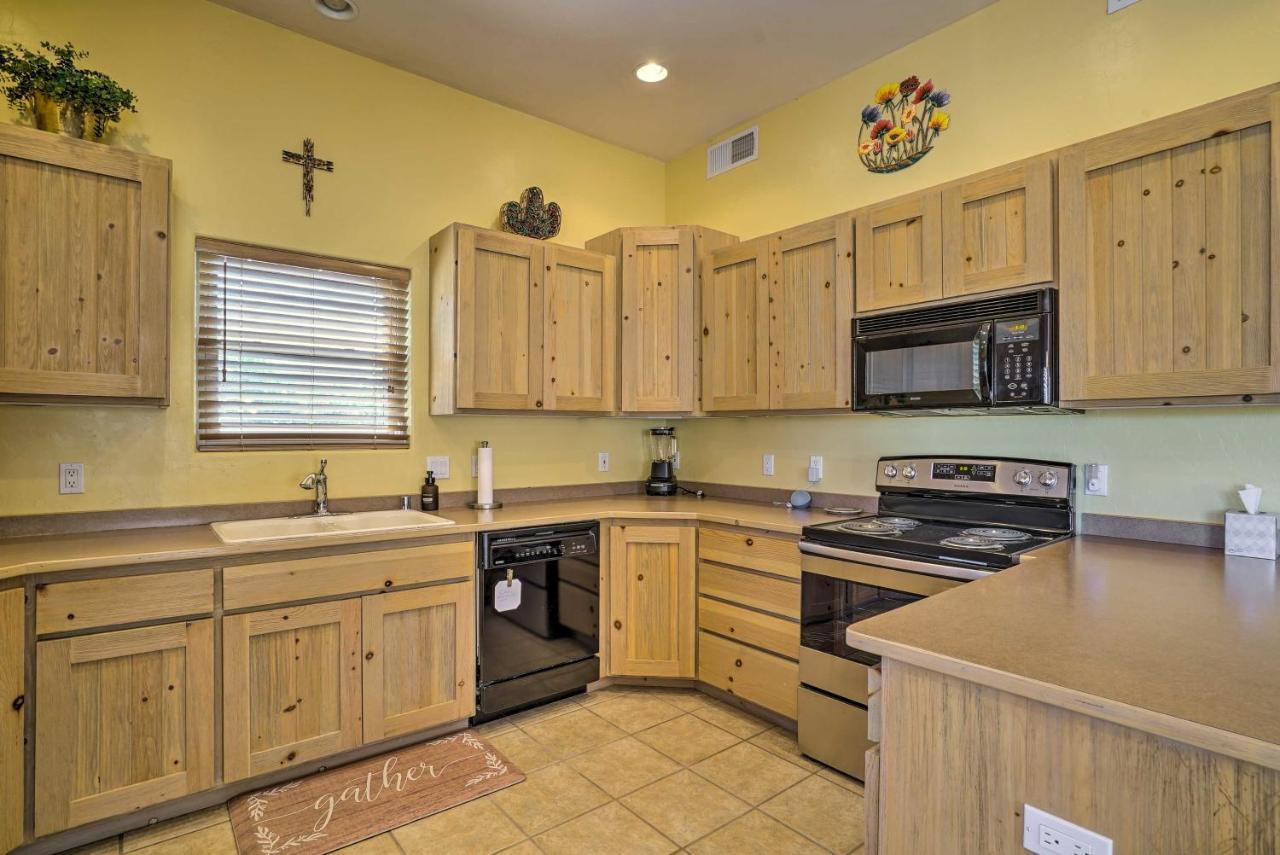 Rustic Cruces Escape - 2 Mi To Nmsu! Holiday home *